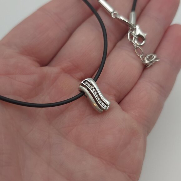 16+2 Inch Sterling Silver & Rubber Cubic Zirconia Fossil Necklace A1228 - Picture 3 of 8